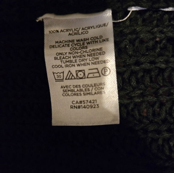 LOFT Classic Black Knit Tank Top - Picture 4 of 4